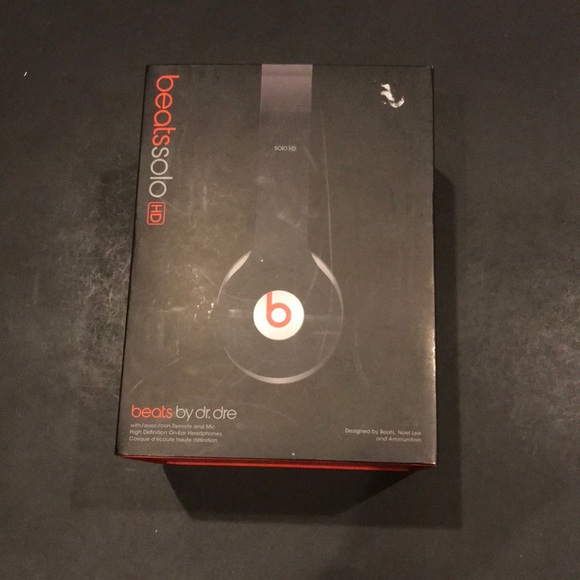 Beats by Dr. Dre Other - Beats Solo HD generation 1 wired headphones